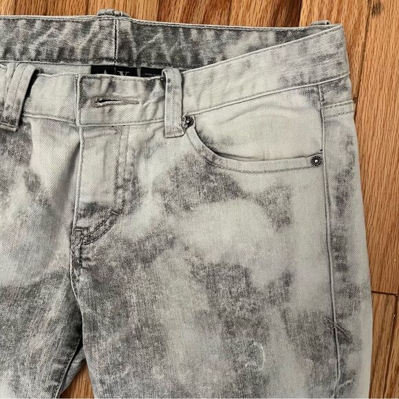 Armani Exchange Low Rise Straight Leg with ankle zippers- Size 8 - Picture 6 of 12